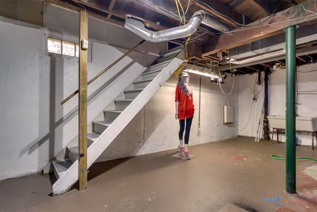 $149,900 | 2703 Watson Boulevard, Endicott, NY 13760