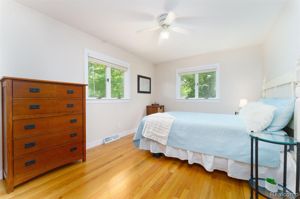 9410 East Richfield Road Davison, MI 48423 - Photo 11 of 27 Gallery Image 11
