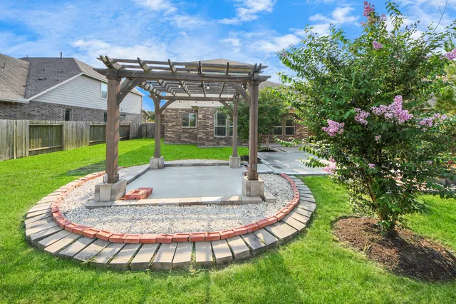 $395,000 | 5118 Kingship Court, Katy, TX 77493