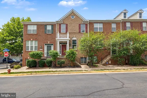 $659,000 | 20655 Tannahill Terrace, Ashburn, VA 20147