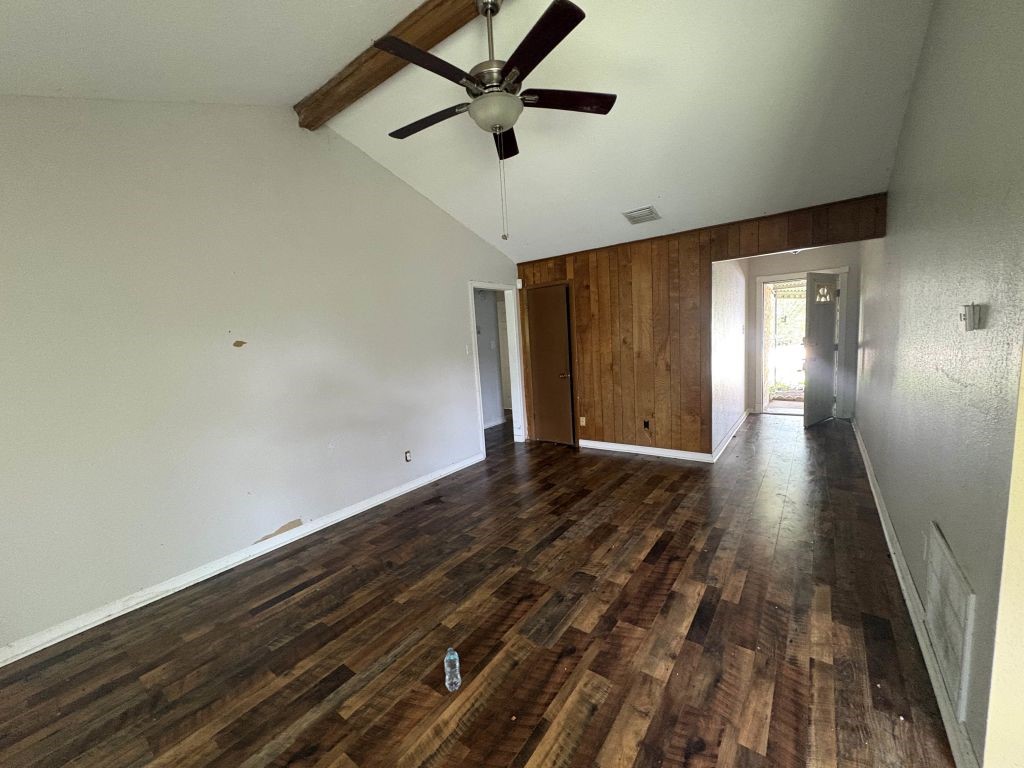 666 Overbluff Street Channelview, TX 77530 - Photo 5 of 16