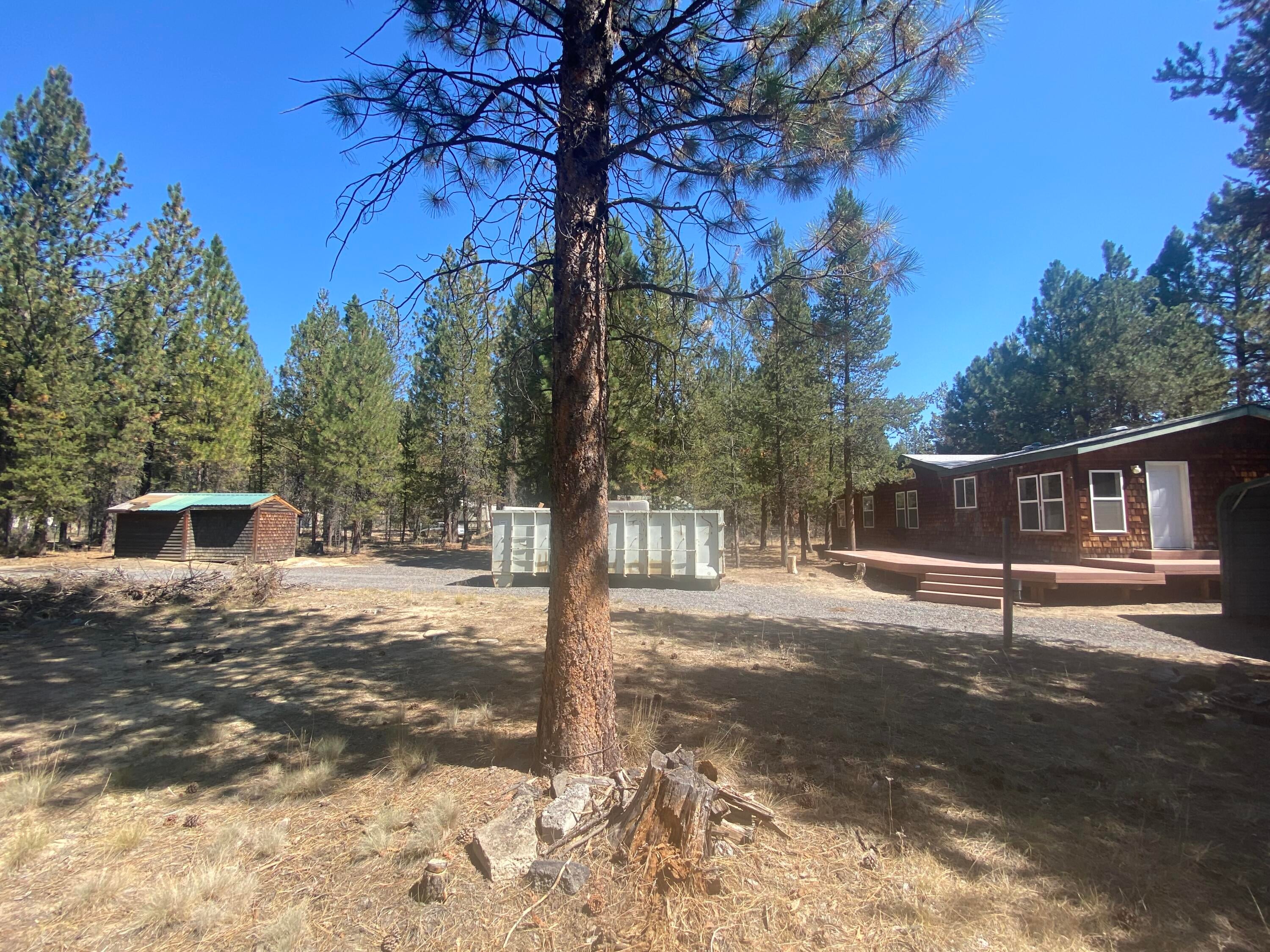 17576 Rosland Road La Pine, OR 97739 - Photo 38 of 41 IMG_1823