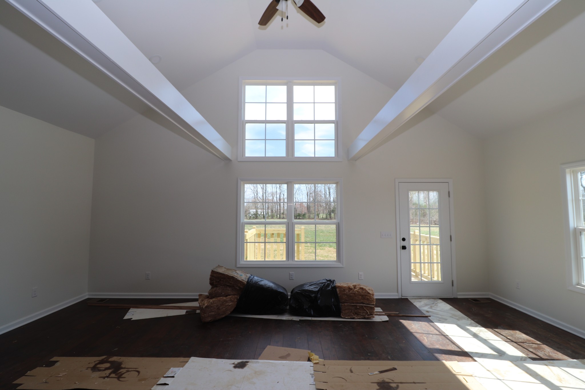 160 Garrett Road Lafayette, TN 37083 - Photo 6 of 18 a living room with a couch and a window