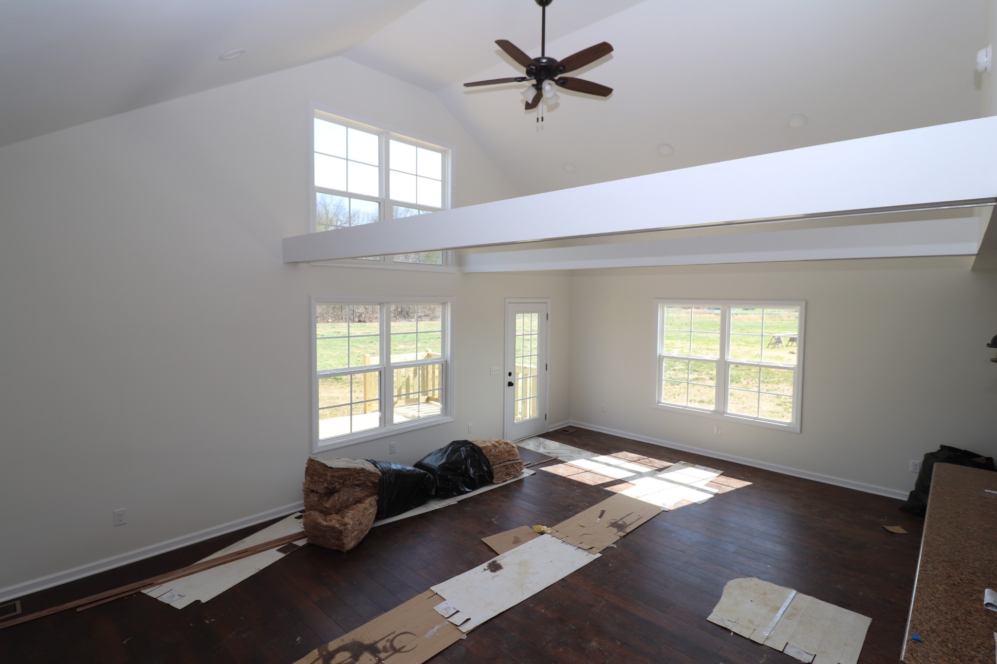 160 Garrett Road Lafayette, TN 37083 - Photo 7 of 18 a living room with a window