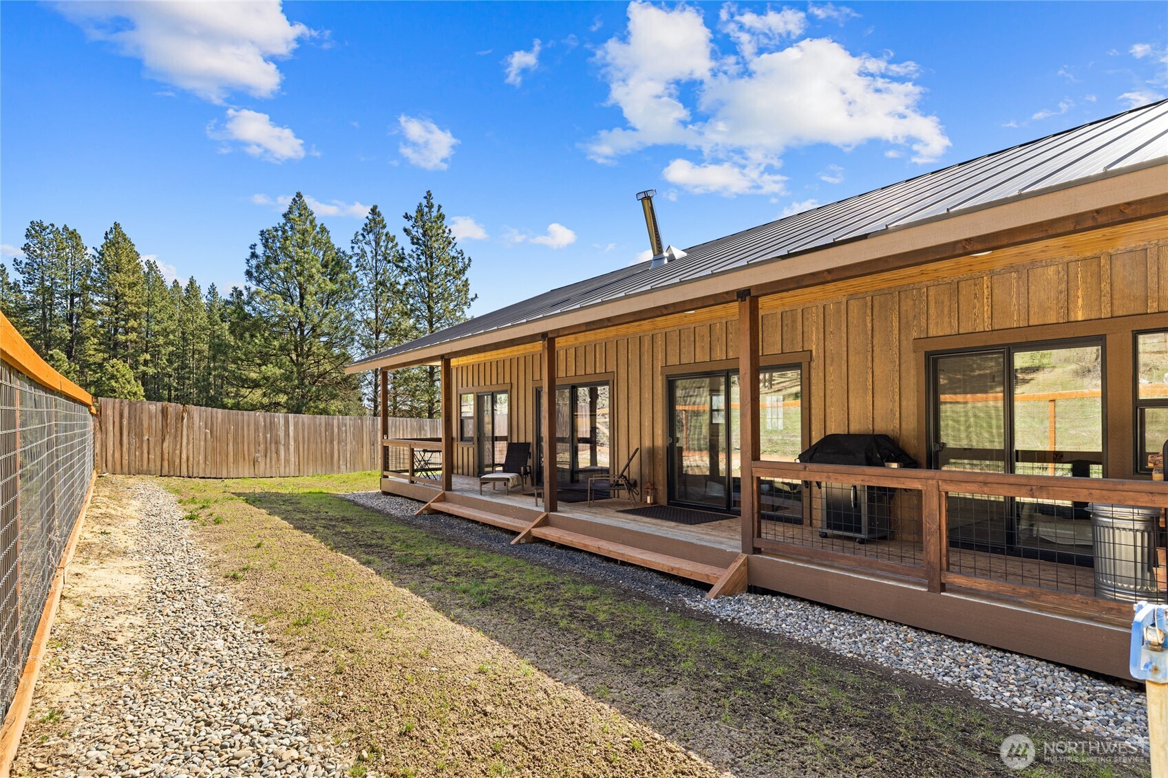 10692 Teanaway Road Cle Elum, WA 98922 - Photo 36 of 40