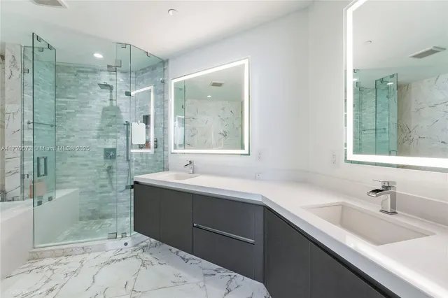 $16,000 | 851 Northeast 1st Avenue, Unit 3805, Miami, FL 33132