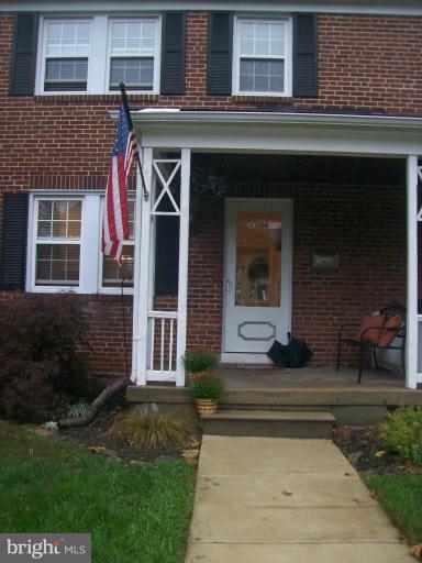8 Murdock Road Baltimore, MD 21212 - Photo 14 of 24 a front view of a house with garden
