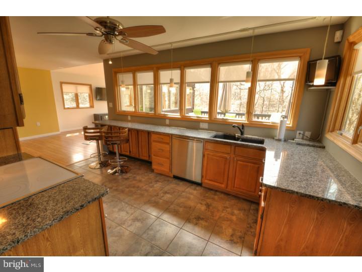 138 Stephen Road Reading, PA 19601 - Photo 9 of 24