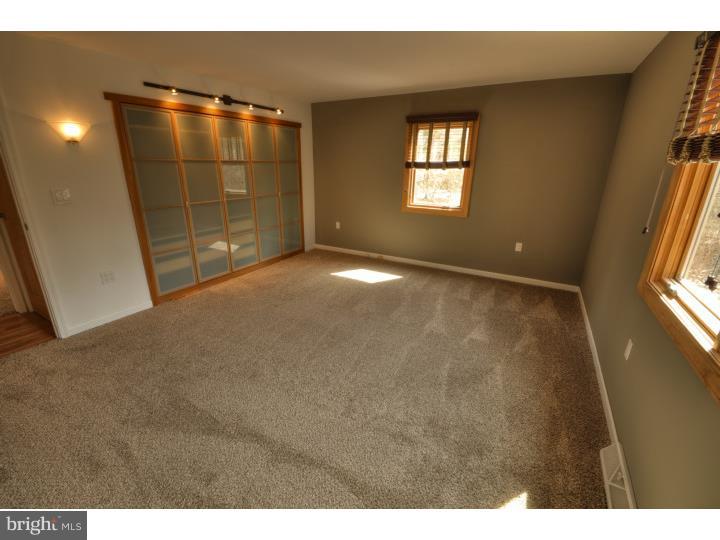 138 Stephen Road Reading, PA 19601 - Photo 10 of 24