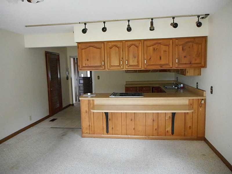 721 Patrick Road Springfield, OH 45503 - Photo 4 of 10 Gallery Image 4