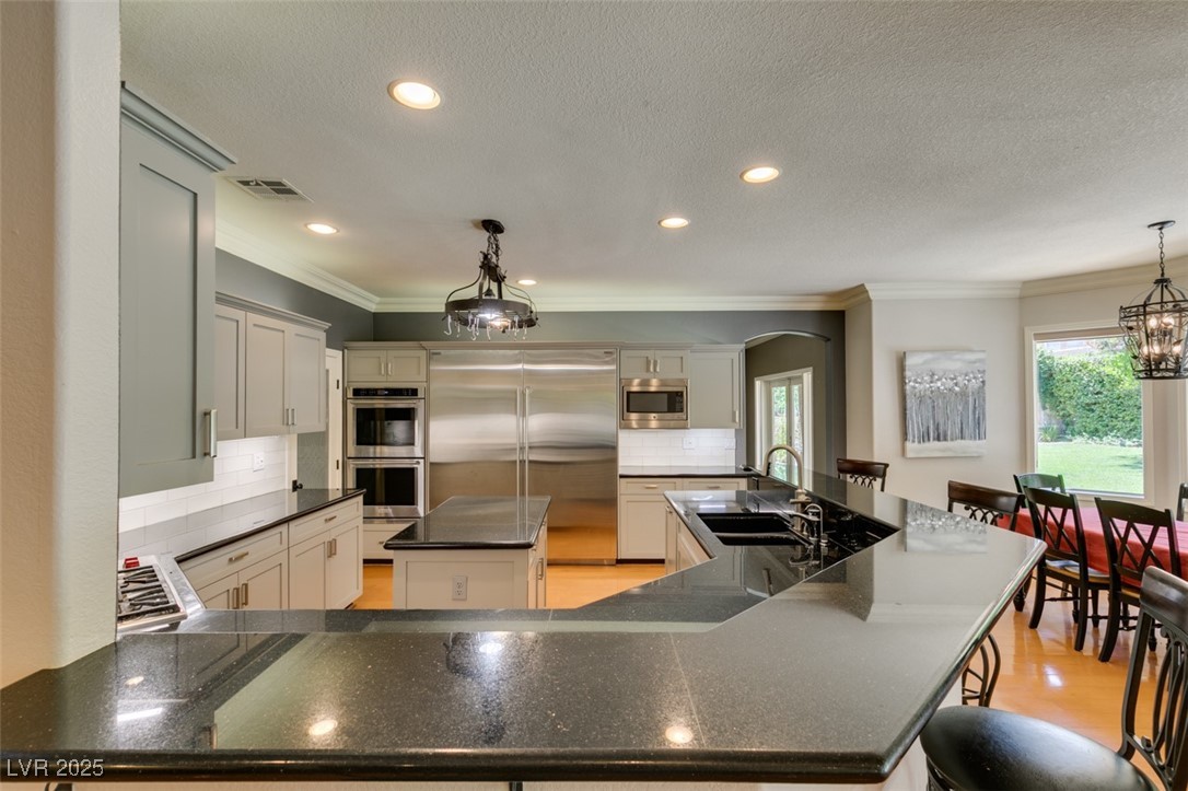 2131 Alexa Breanne Court Las Vegas, NV 89117 - Photo 25 of 76