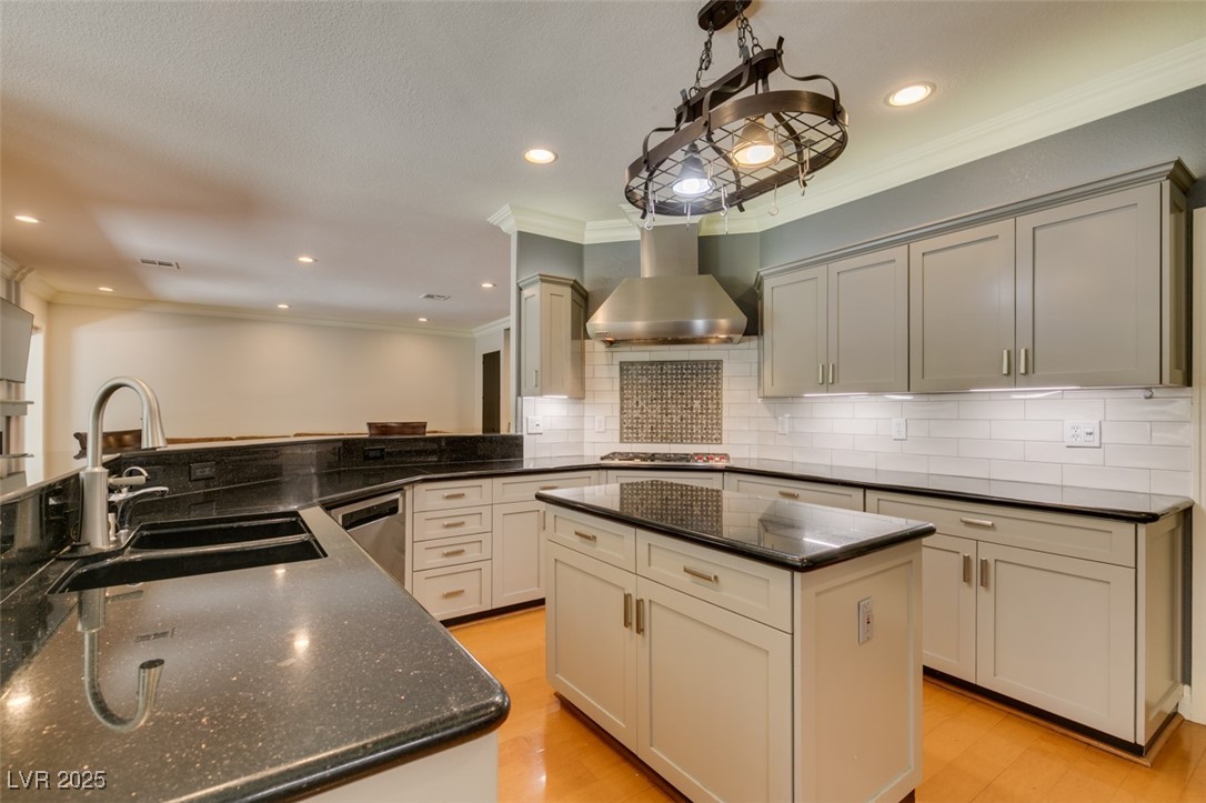 2131 Alexa Breanne Court Las Vegas, NV 89117 - Photo 29 of 76