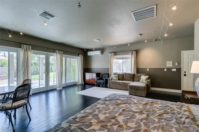 $6,990 | 2131 Alexa Breanne Court, Las Vegas, NV 89117