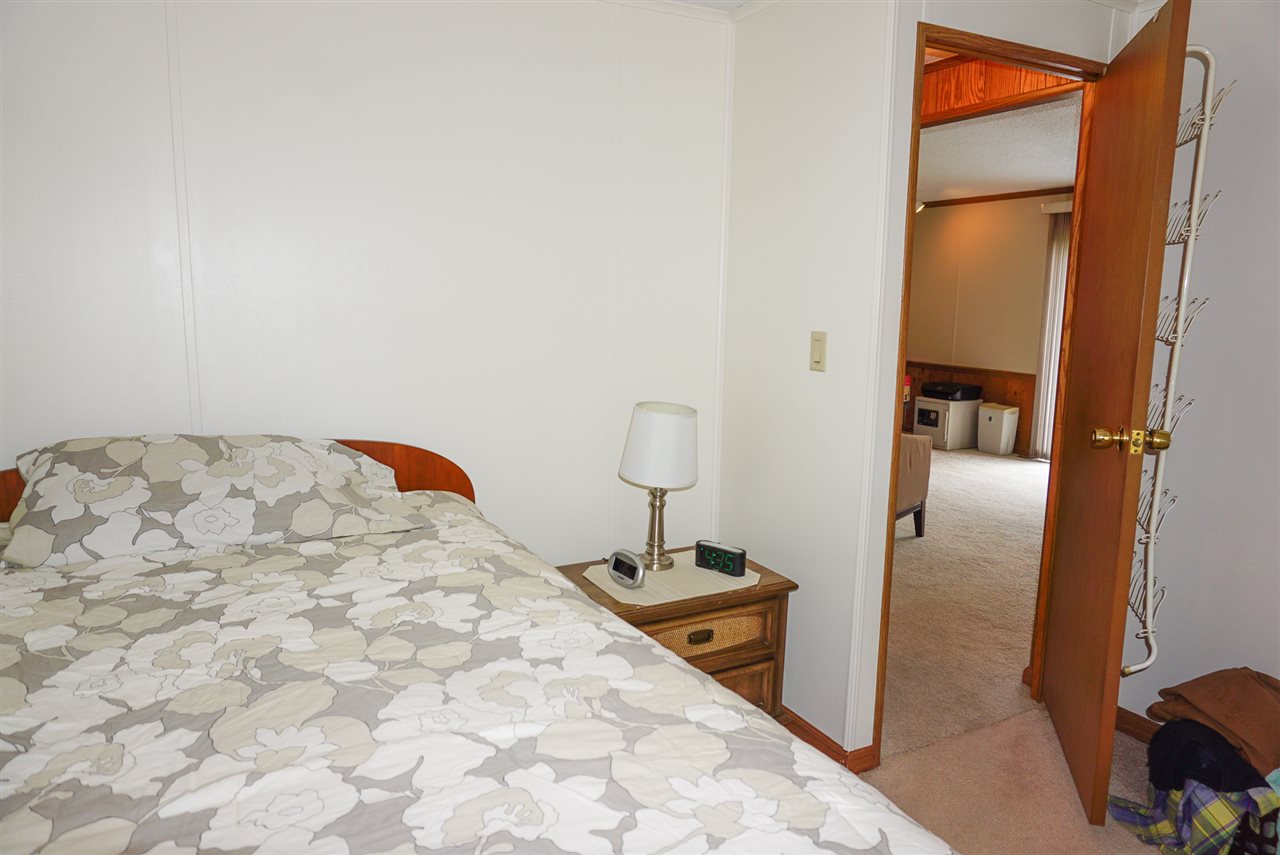932 Carlisle Road Traverse City, MI 49696 - Photo 20 of 46 1867369-19.JPG