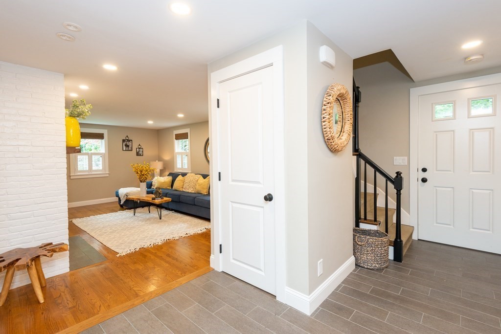 12 Moran Road Lynnfield, MA 01940 - Photo 19 of 42 a view of a livingroom with furniture and a livingroom