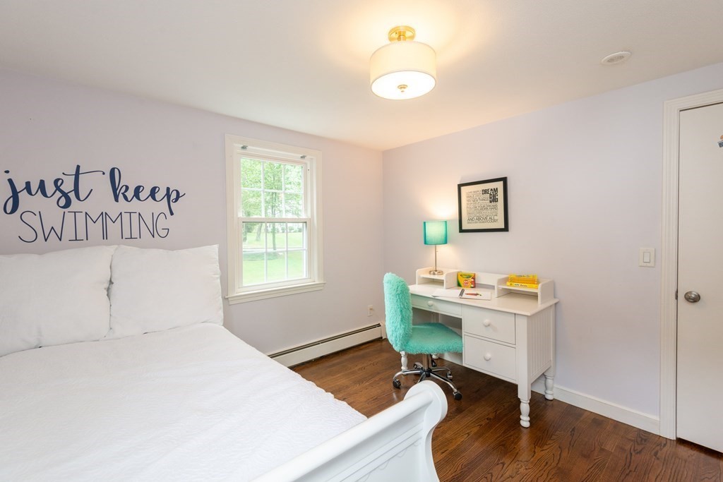 12 Moran Road Lynnfield, MA 01940 - Photo 32 of 42 a workspace with a window