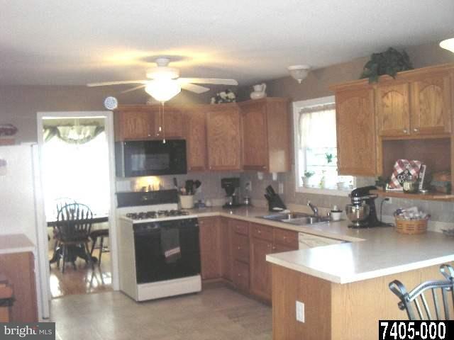 3285 Chambersburg Road Biglerville, PA 17307 - Photo 3 of 9 Gallery Image 3