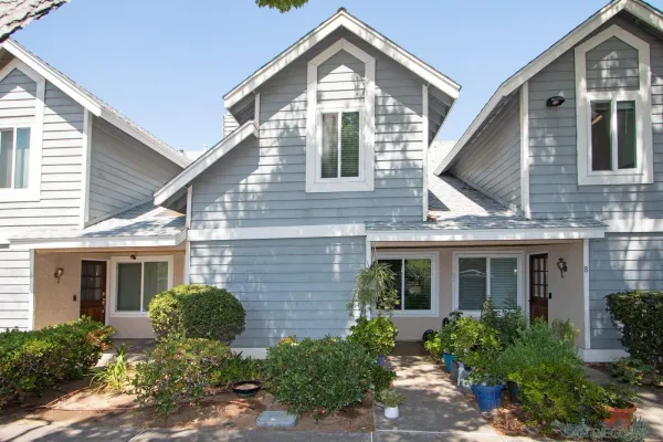 $649,000 | 13815 Johannesberg Drive, Unit 7, Poway, CA 92064