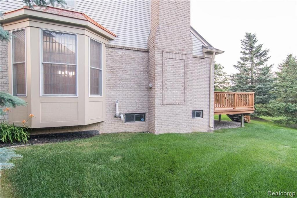 1406 Copper Circle Rochester, MI 48306 - Photo 39 of 41