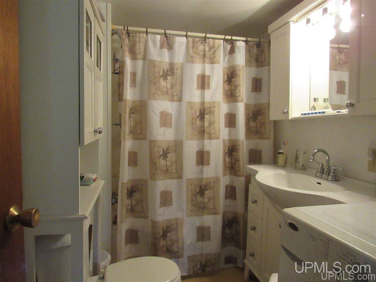 19060 Collins Road Lanse, MI 49946 - Photo 24 of 41 Gallery Image 24