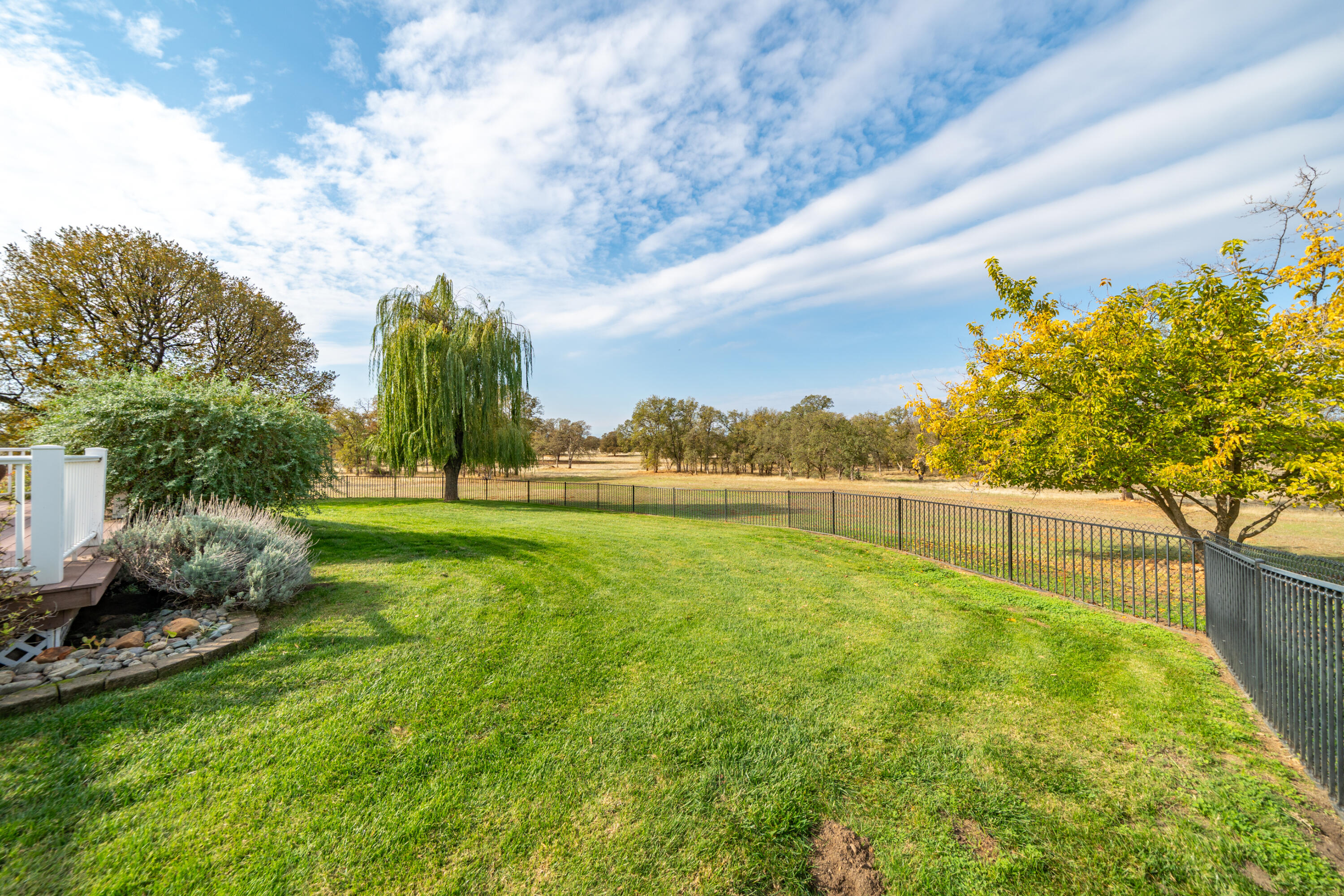 8180 Whispering Oaks Road Redding, CA 96002 - Photo 61 of 100 FENCED FOR PETS