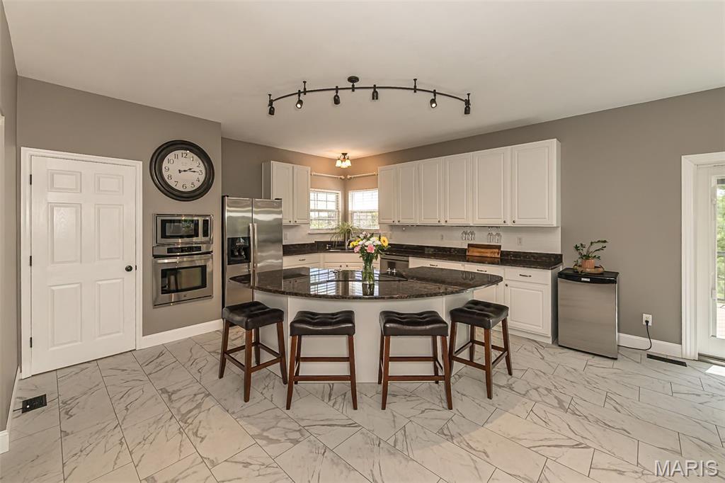 733 Castle Ridge Drive Ballwin, MO 63021 - Photo 25 of 74