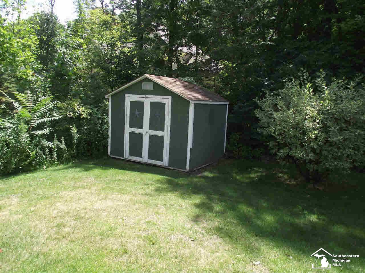 2001 West Dean Road Temperance, MI 48182 - Photo 23 of 25 Shed