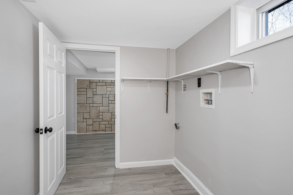 101 Everett Street Lawrence, MA 01843 - Photo 24 of 34