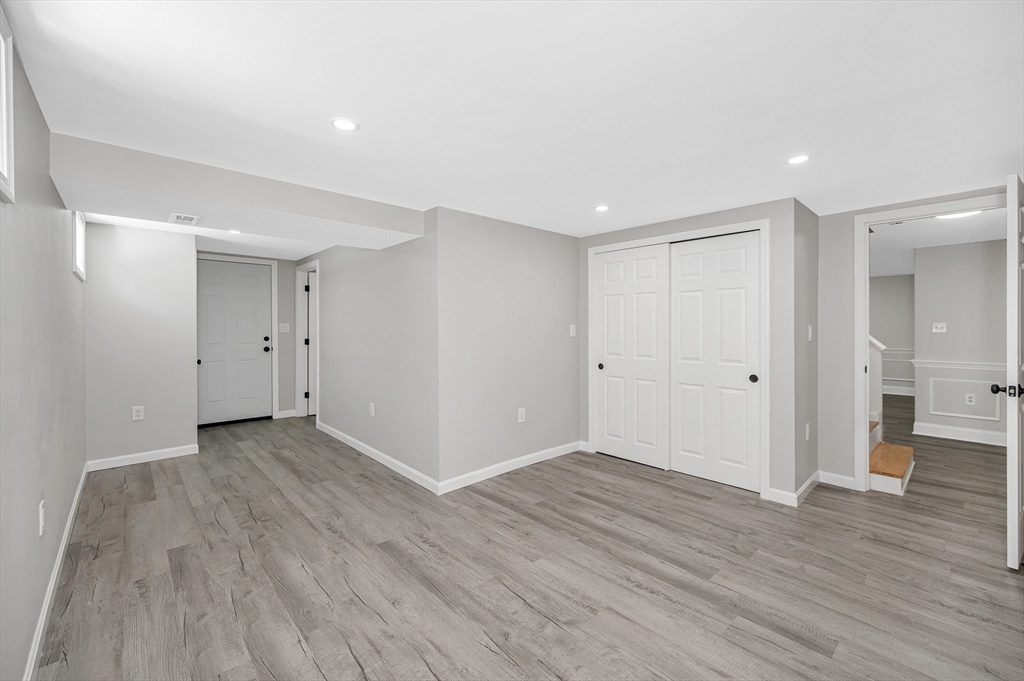 101 Everett Street Lawrence, MA 01843 - Photo 26 of 34