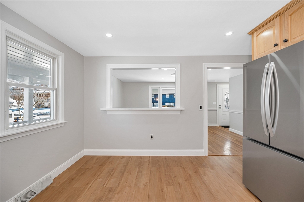 101 Everett Street Lawrence, MA 01843 - Photo 10 of 34