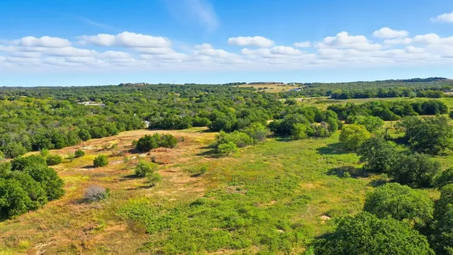 a view of a yard with an outdoor space