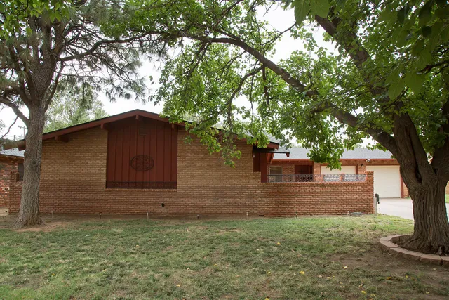 $225,000 | 1311 Holliday, Plainview, TX 79072