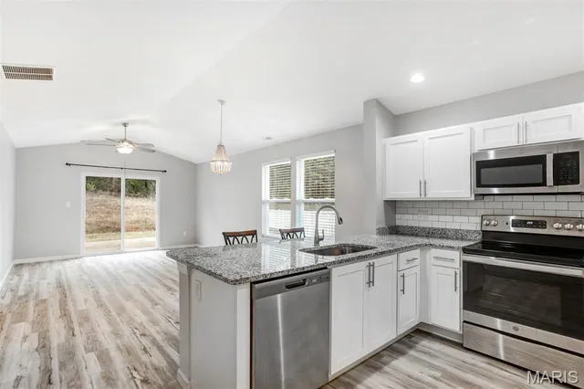 $249,000 | 926 Osage Villa Court, Villa Ridge, MO 63089