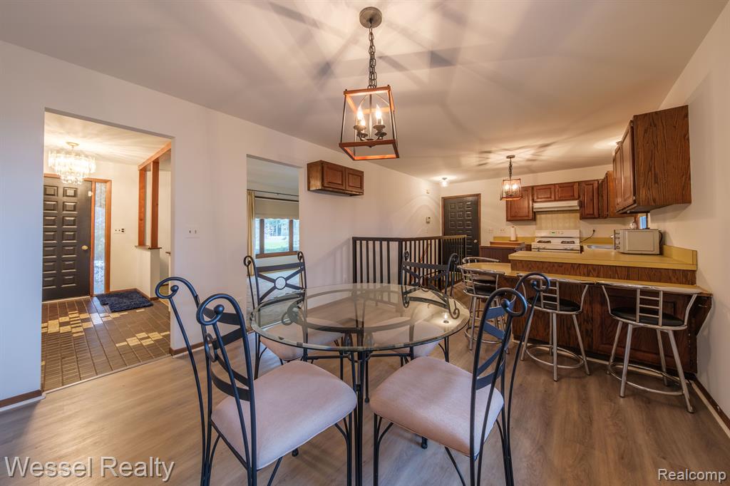 29720 Armada Ridge Road Richmond, MI 48062 - Photo 7 of 42