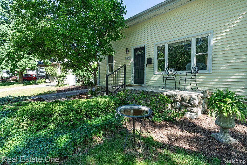 508 Quarter Street Rochester, MI 48307 - Photo 25 of 29