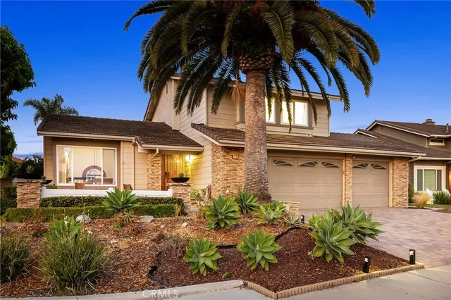 $2,090,000 | 522 Calle Cuadra, San Clemente, CA 92673