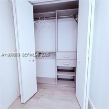 55 Southwest 9th Street, Unit 3903 Miami, FL 33130 - Photo 12 of 35