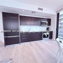 $7,000 | 55 Southwest 9th Street, Unit 3903, Miami, FL 33130