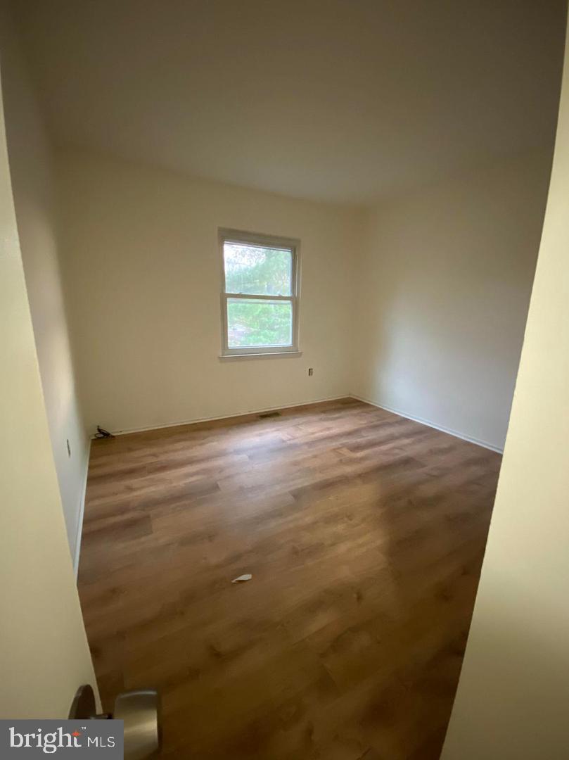 14 Vienna Court Frederick, MD 21702 - Photo 6 of 9 a view of empty room with window