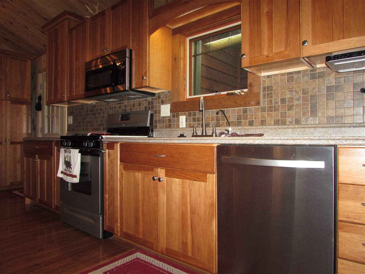 12 Ems R2B Lane Pierceton, IN 46562 - Photo 11 of 36 Gallery Image 11