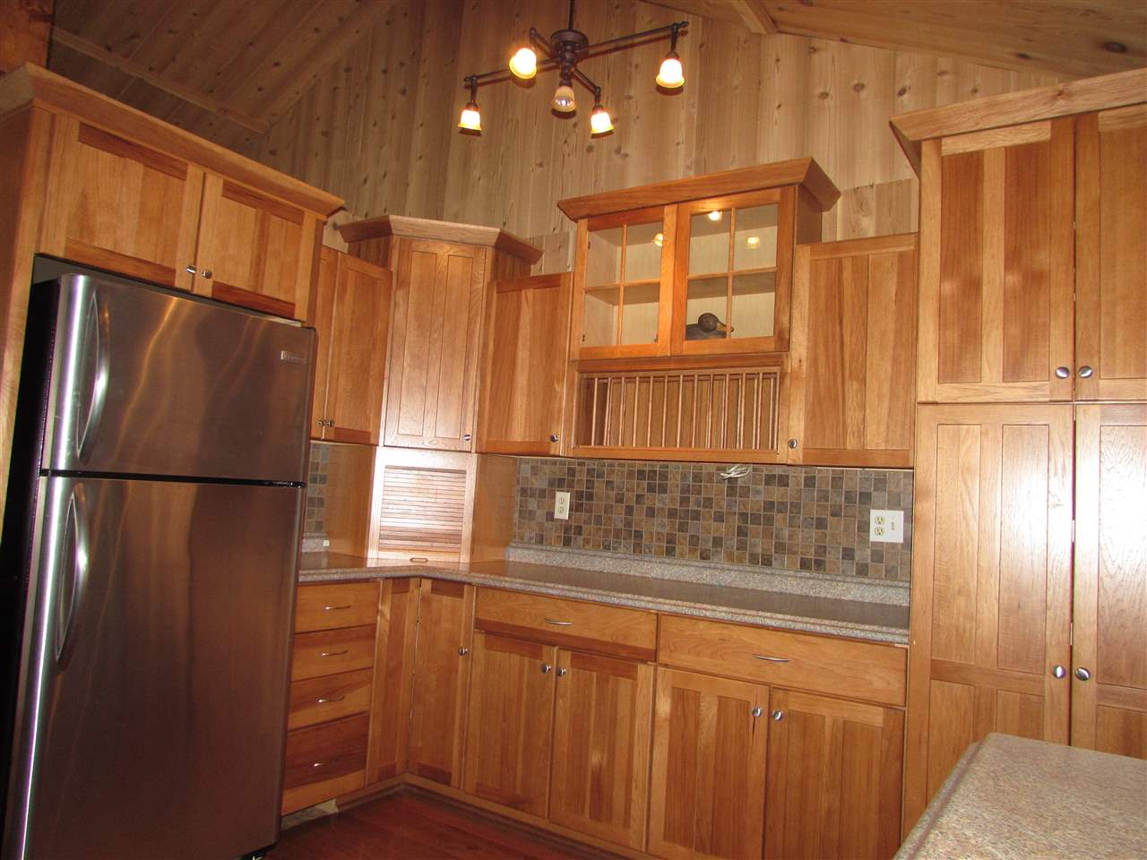 12 Ems R2B Lane Pierceton, IN 46562 - Photo 9 of 36 Gallery Image 9