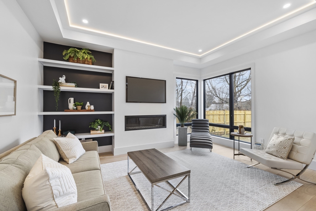 4 Revere Street Lexington, MA 02421 - Photo 15 of 39