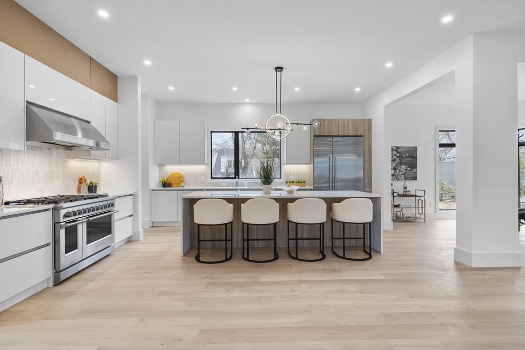 4 Revere Street Lexington, MA 02421 - Photo 2 of 39