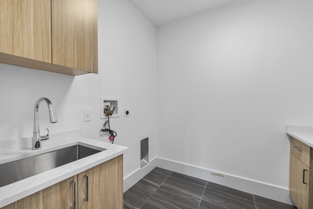 4 Revere Street Lexington, MA 02421 - Photo 33 of 39