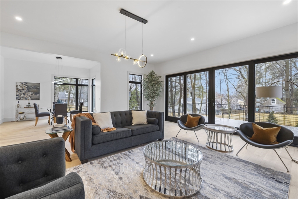 4 Revere Street Lexington, MA 02421 - Photo 10 of 39