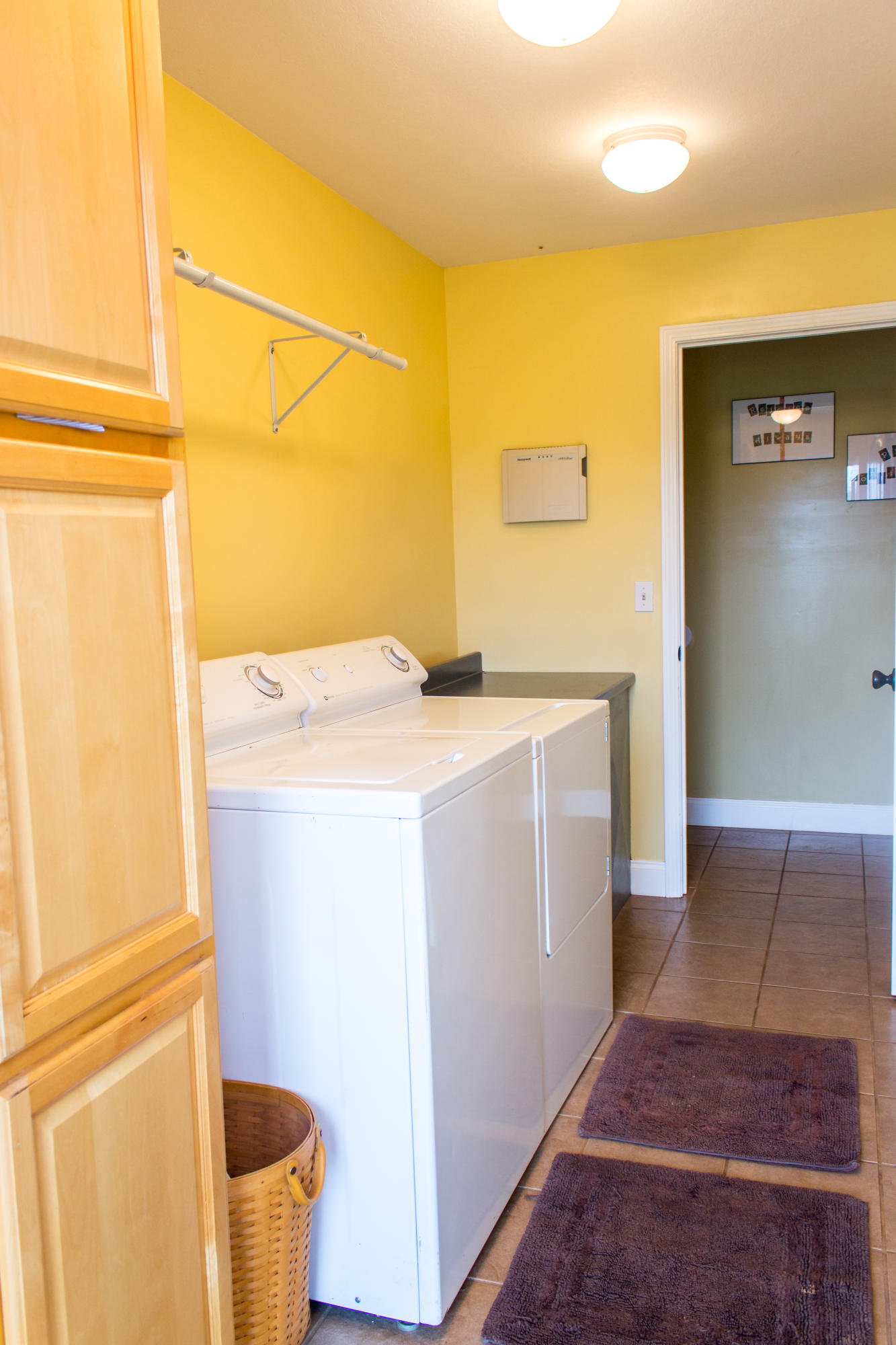 230 Ranch Road Loudon, TN 37774 - Photo 29 of 39 Laundry