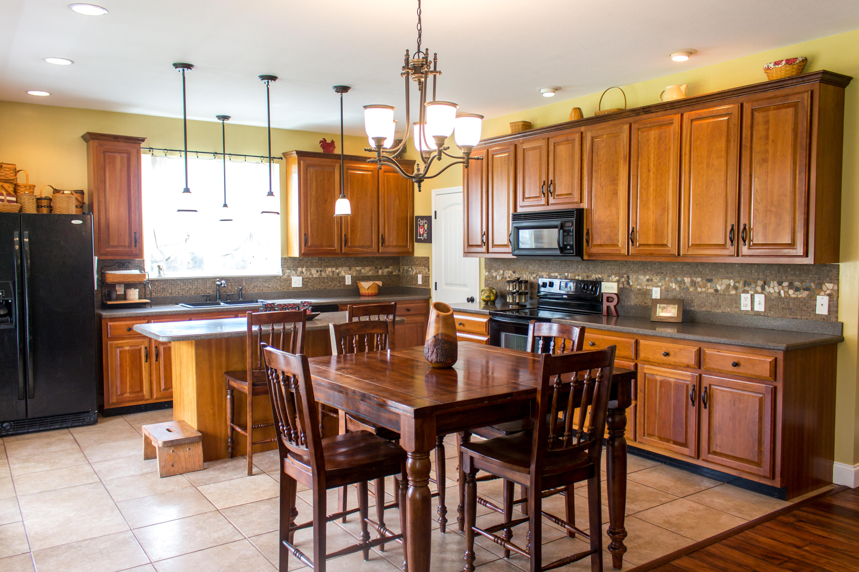 230 Ranch Road Loudon, TN 37774 - Photo 4 of 39 Kitchen