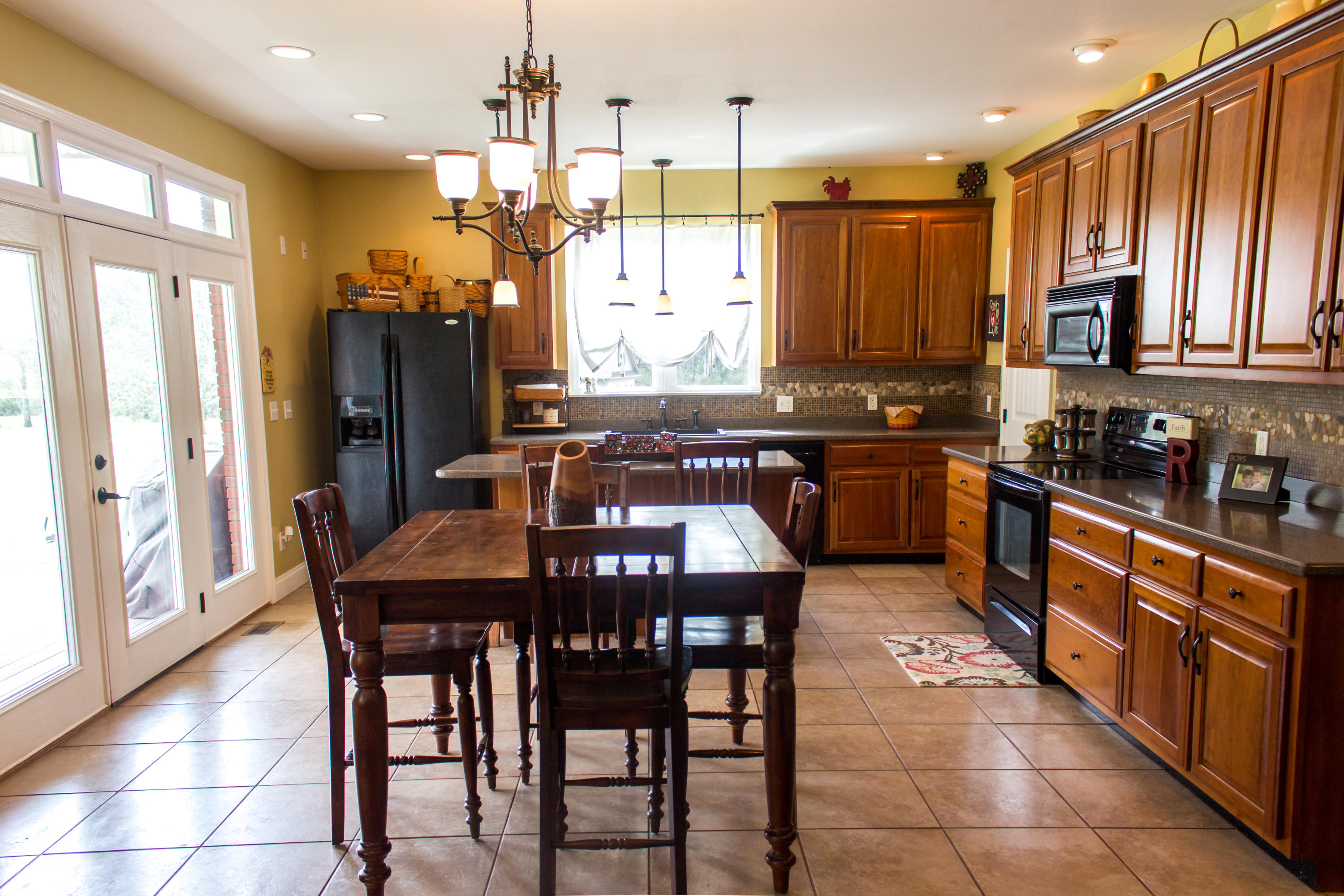 230 Ranch Road Loudon, TN 37774 - Photo 5 of 39 Custom cherry cabinets