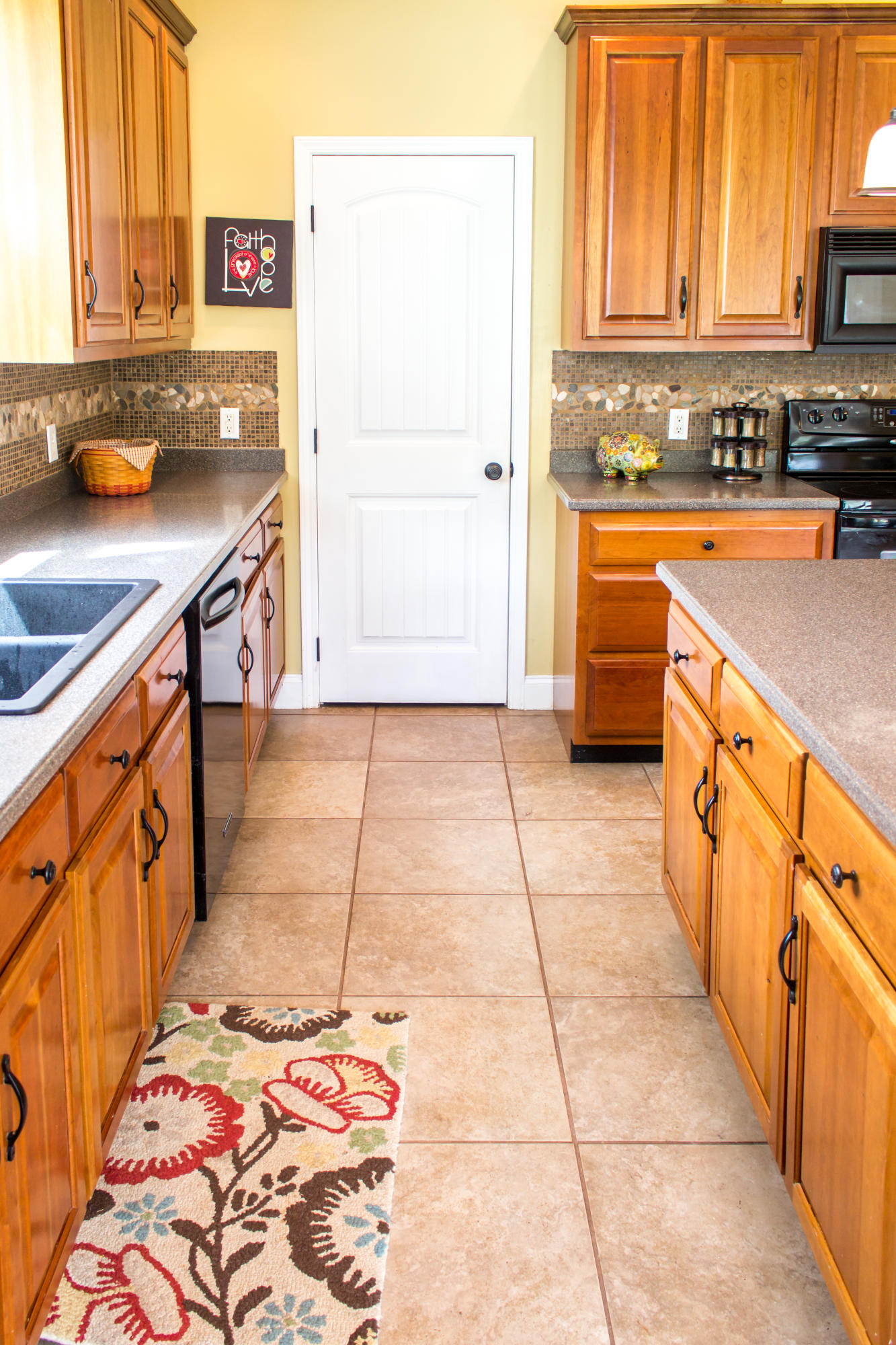 230 Ranch Road Loudon, TN 37774 - Photo 6 of 39 Kitchen