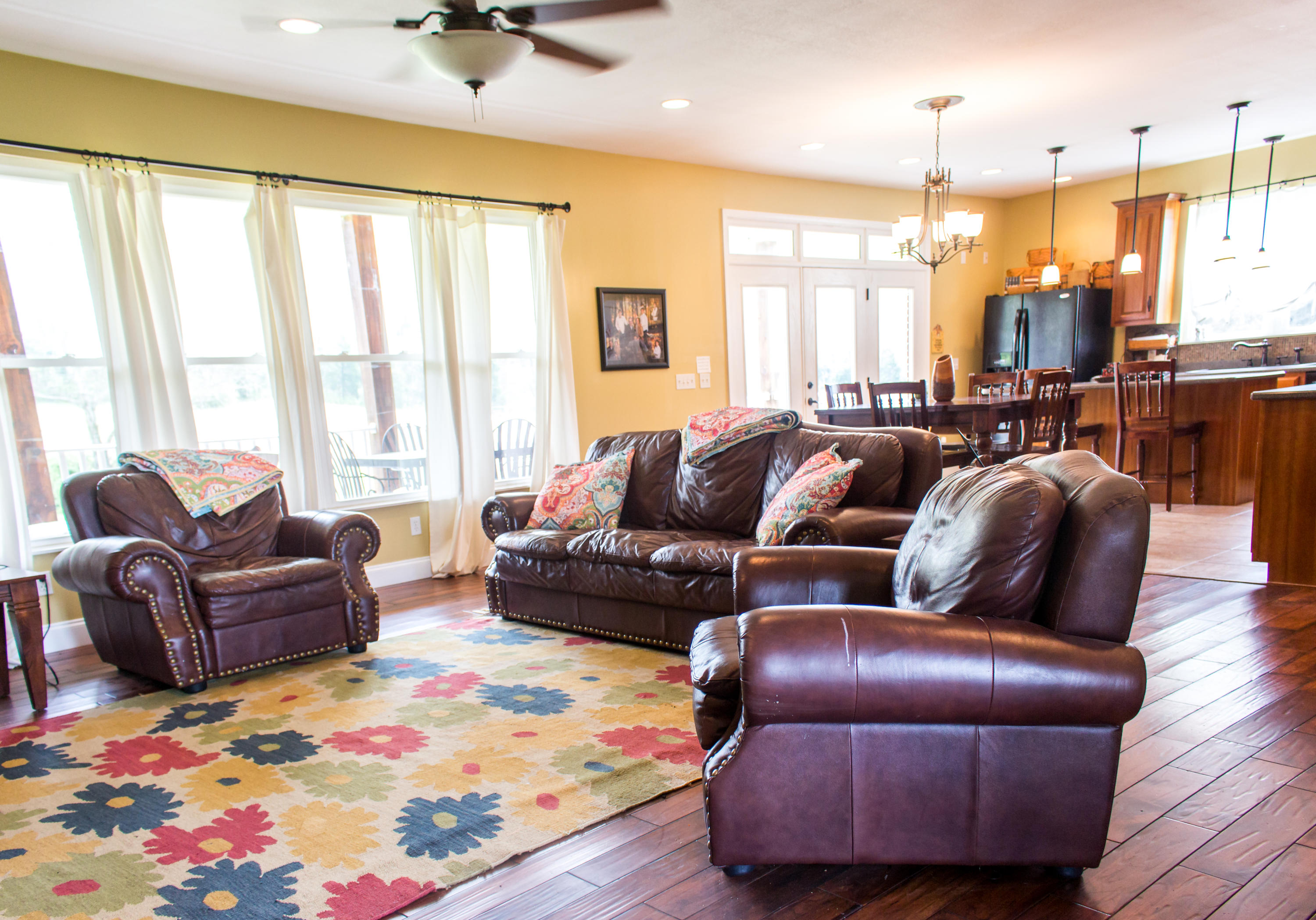 230 Ranch Road Loudon, TN 37774 - Photo 10 of 39 Living area